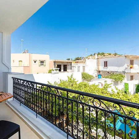 Villa Aprinia *